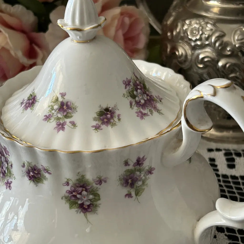 Royal Albert Teapot Vintage Sweet Violets Close