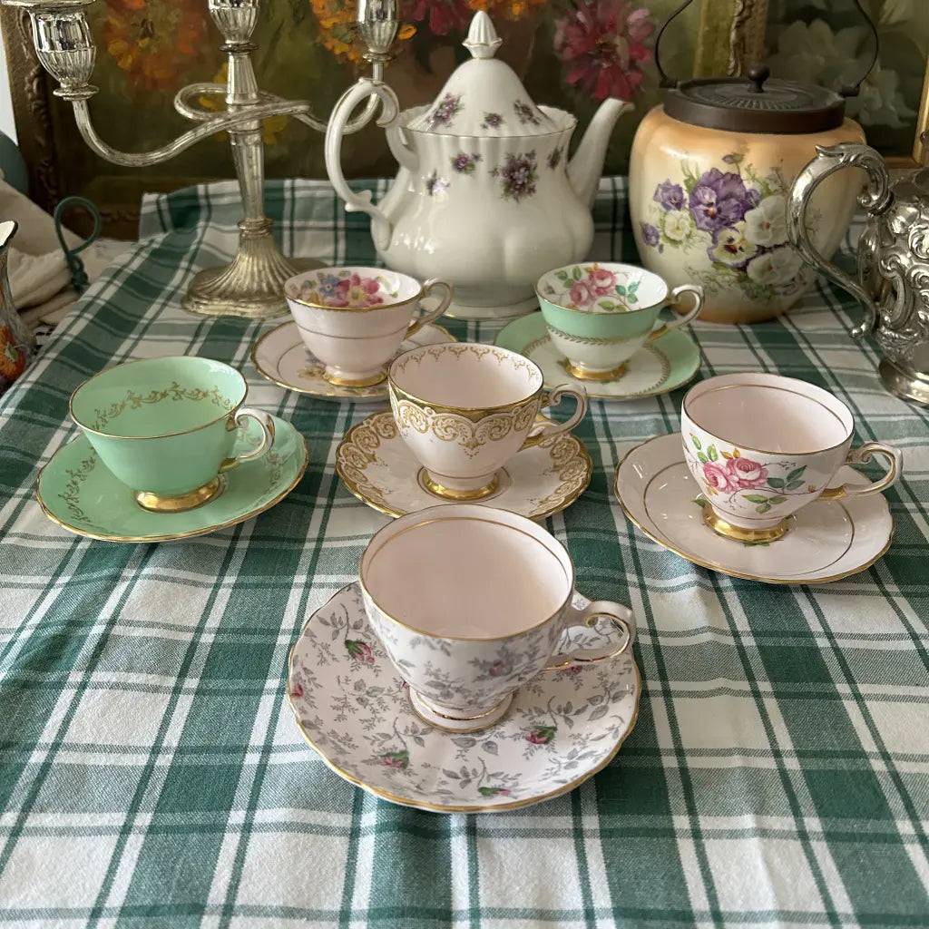 Vintage Tea Cup Set Tuscan England 1950 s hillsvintage