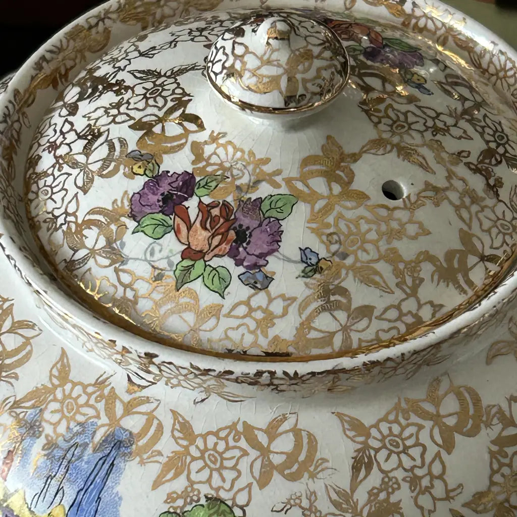 Lord-Nelson-Ware-Pompadour-Tea-Set Paint