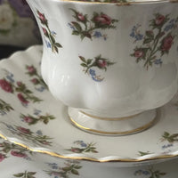 Royal Albert Winsome Tea Cup Trio Detail