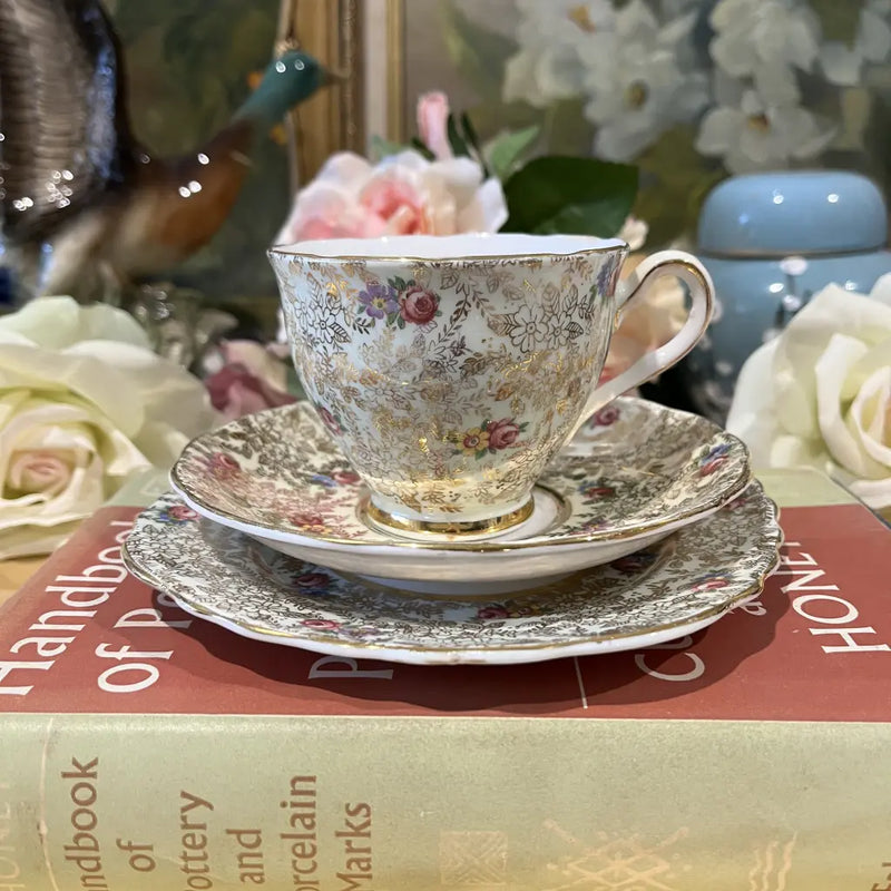 Vintage Colclough Tea Cup Trio – hillsvintage