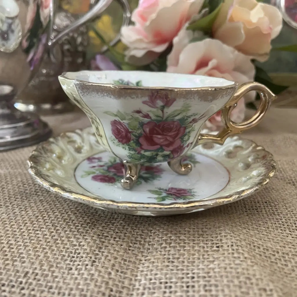 Vintage Lustre Japanese Tea Cup and Saucer c.1940 Centre