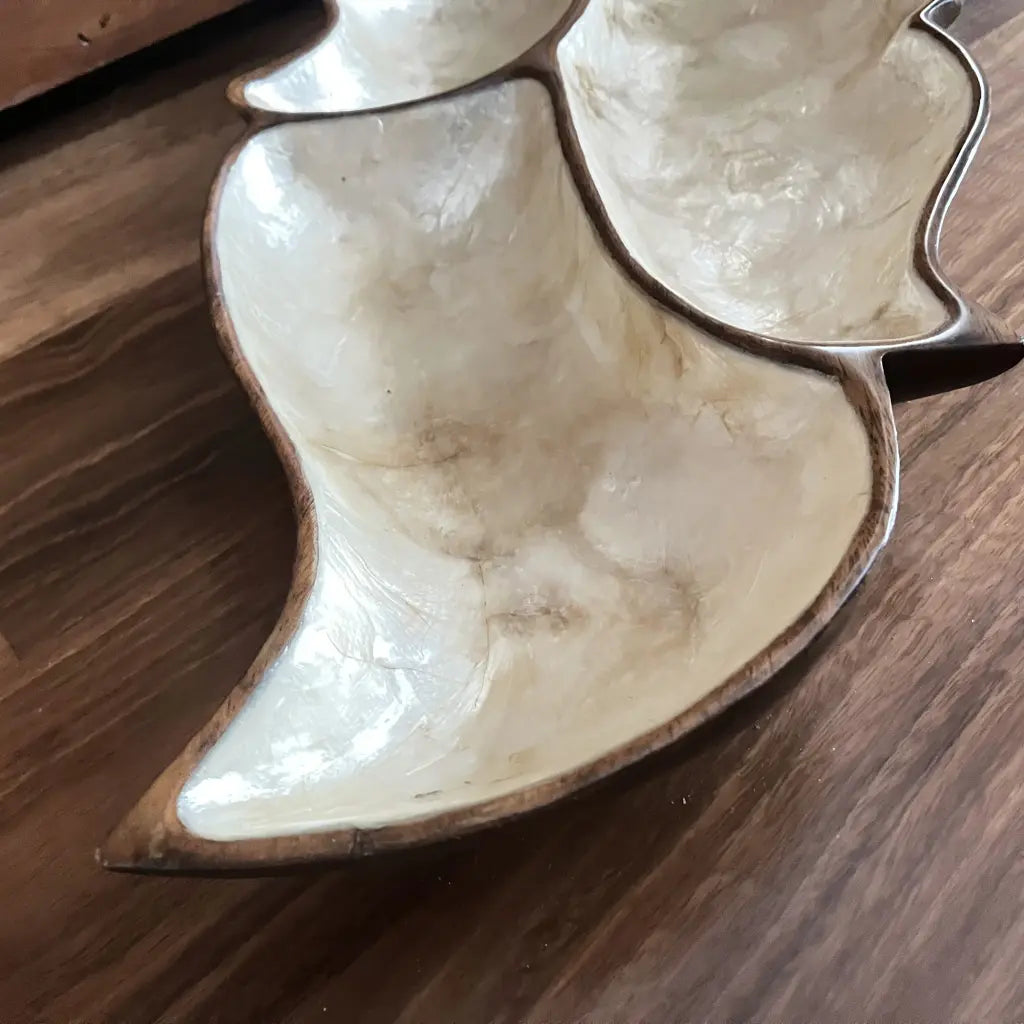 Vintage Pearl Shell and Timber Savoury Platter 1970's Tip