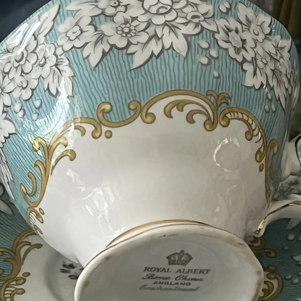 Vintage Royal Albert Enchantment Tea Cup Trio Detail
