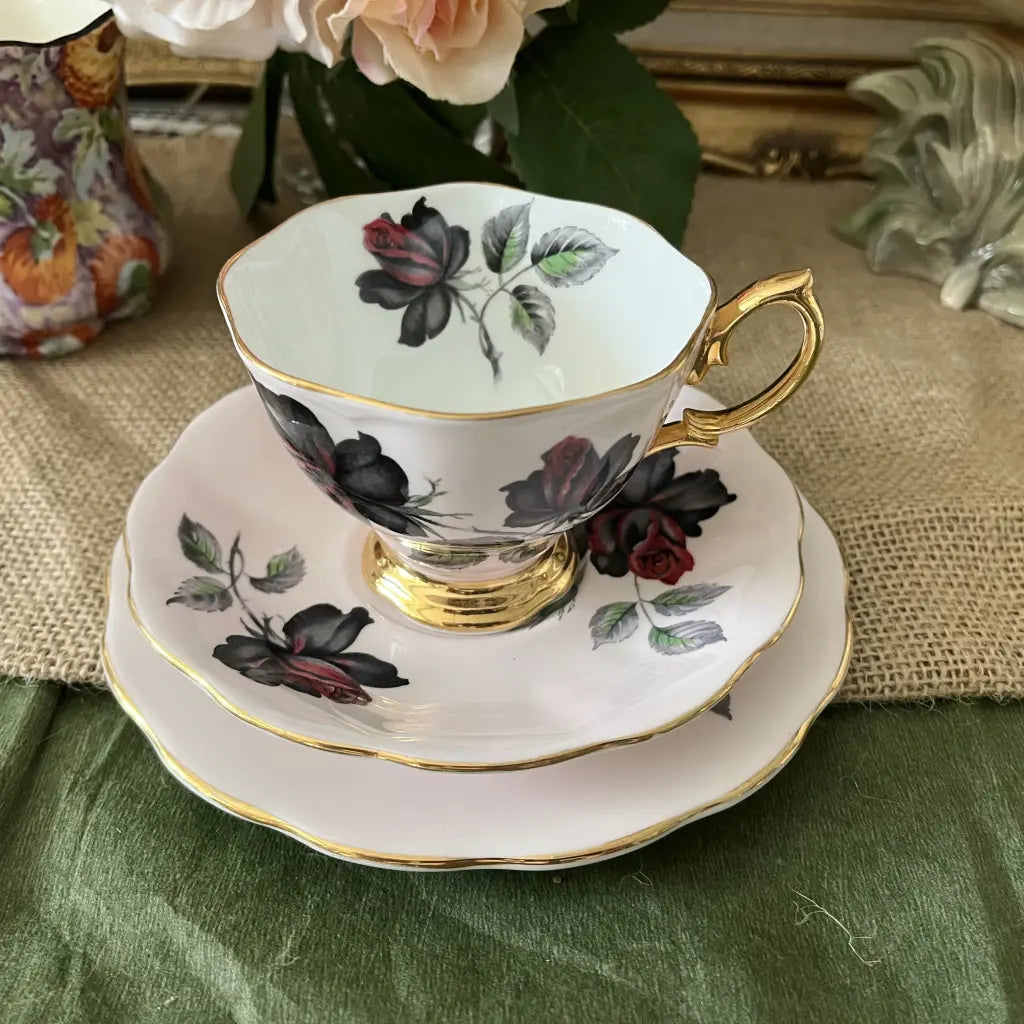 Vintage royal albert hot sale tea set
