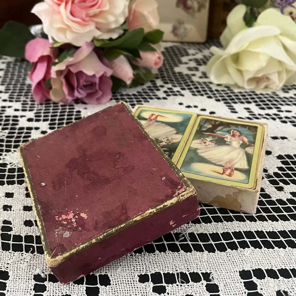 Vintage Swan Lake Playing Cards 1950's Open