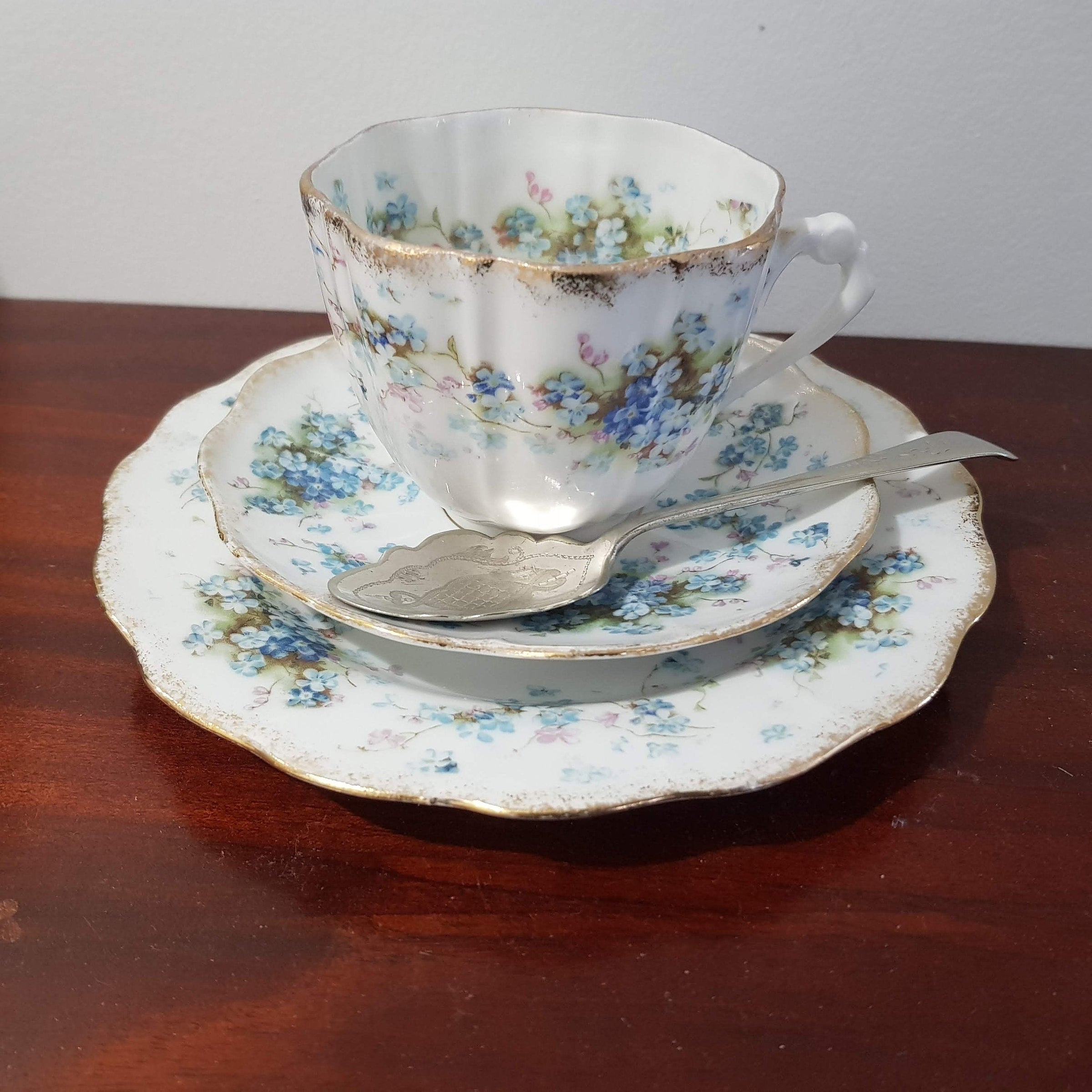 Blue Flower Pattern Tea Set with Silver spoon Front View